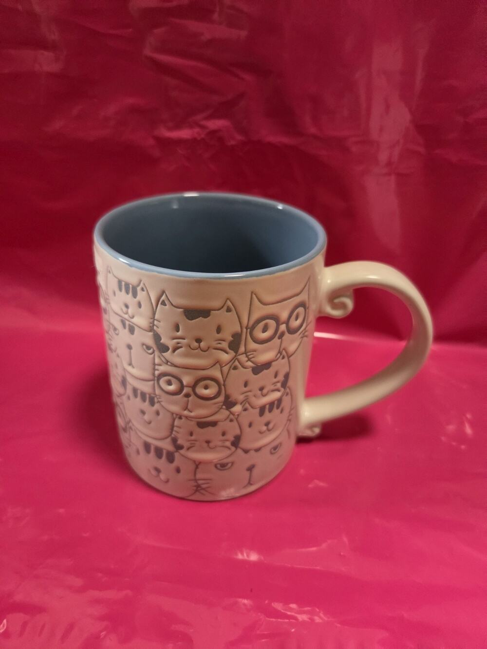 Spectrum Designz Mug White Embossed Cat Coffee 12 Fluid Ounces